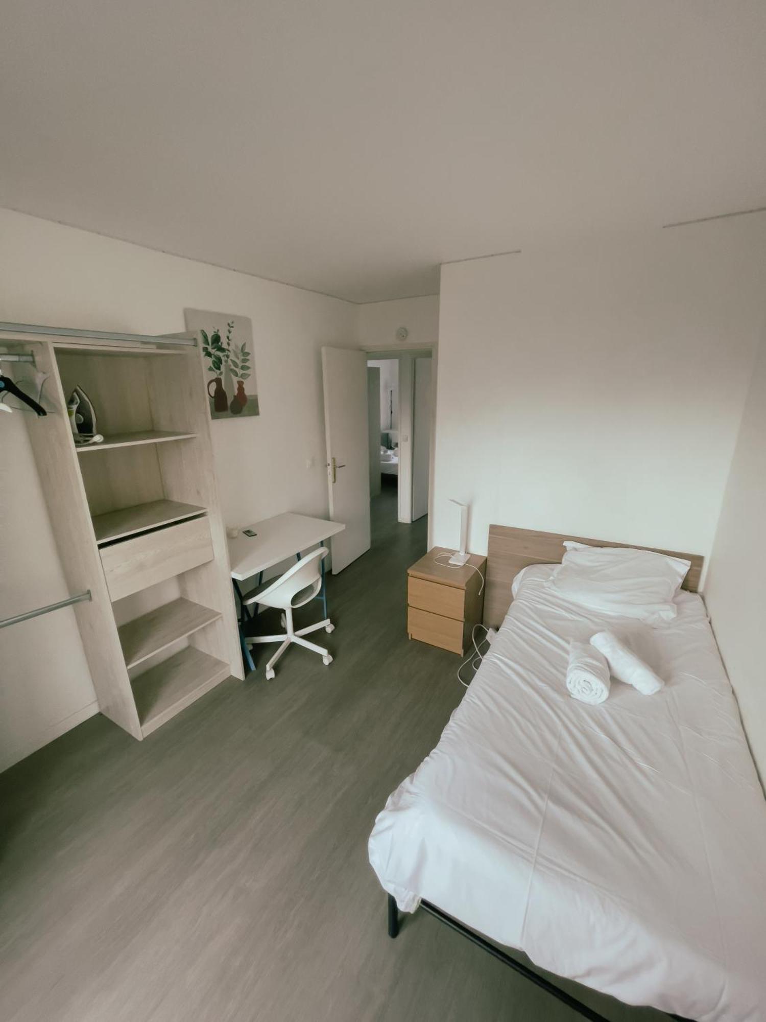 Proche U Arena Et La Defense Nanterre